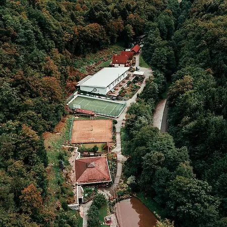 Ekoma Zvolen