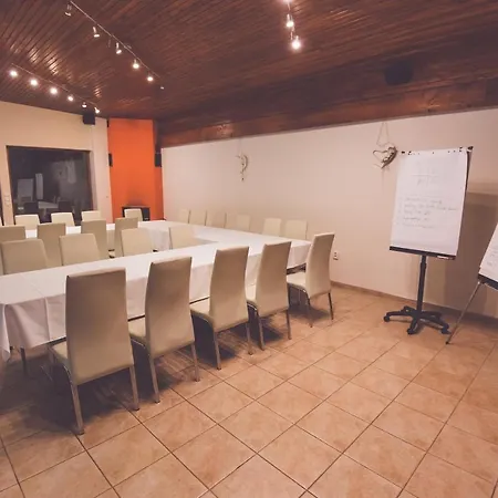 Aparthotel Ekoma Zvolen