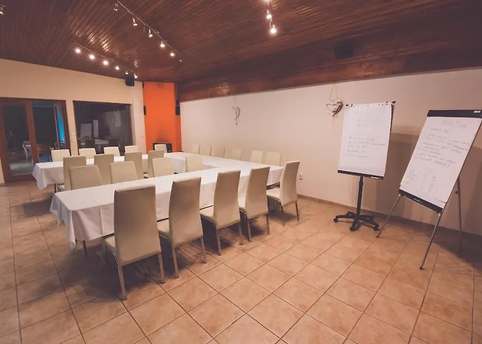 Apartahotel Ekoma Zvolen